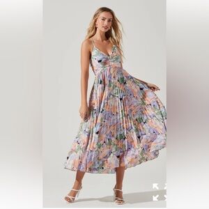 Astr The Label Pastel Floral Midi Dress